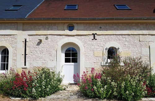 Vallieres-les-Grandes House | Gîte 2 pers.close to Beauval zoo, Amboise, Chenonceau in the heart of the castles.