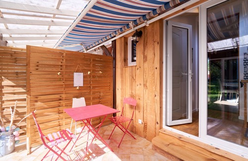 Eyliac House | Gite À L'Envol with Private Terrace and Shared Garden