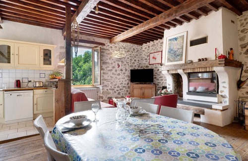 Bonac-Irazein House | Gite Andourra 3 stars with AC - garden surrounded by forest, mountain view, peaceful, hiking