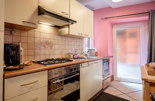 Kientzheim House | Gite "Au Lalli" – Kaysersberg Vignoble: Authentic Alsatian House in Historic Village