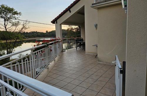 Changey Villa | GITE DE CHARME
