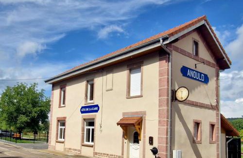 Anould House | Gite de la Gare - Logement Insolite !