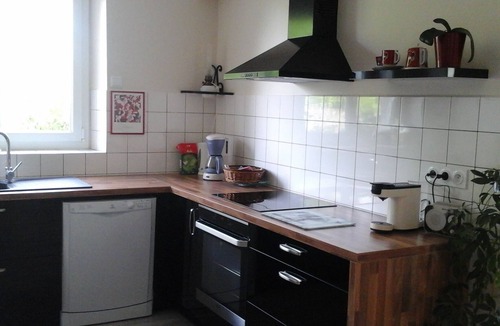 Plouasne Cottage | Gite des PROM'NOUS,independent in BRITTANY, enclosed garden, countryside, lake Néal.SPA