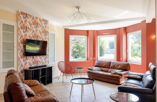 Dombasle-sur-Meurthe Cottage | Gite Dombasle-sur-Meurthe, 5 bedrooms, 15 persons