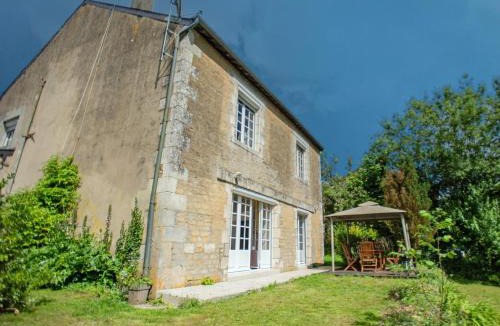 Guignicourt-sur-Vence House | Gite du Verger