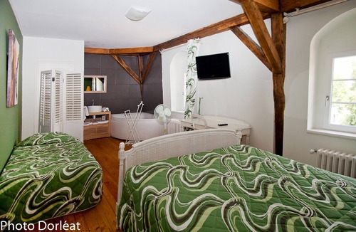 Vitry-le-Francois Cottage | Gîte-Ensuite with Bath-Primevere