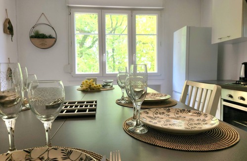 Marange-Silvange Apartment | Gite F3 Le Grand Cerf 2 steps from Amnéville