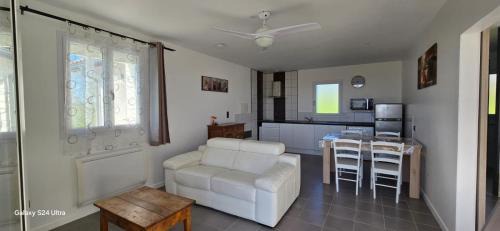 Lauraet House | Gite Folle Blanche En Armagnac
