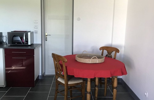 Loubersan House | Gite for 2 with swimming pool in the Gers countryside