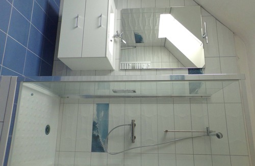 Mur-de-Bretagne House | GITE 4 PEOPLE 400 M FROM THE BEACH LAKE GUERLEDAN BRETAGNE