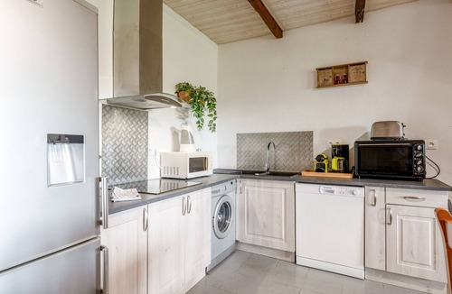 Vinsobres House | Gîte Glycine, Air-Conditioned Living Area/Kitchen – La Bastide St Jacques