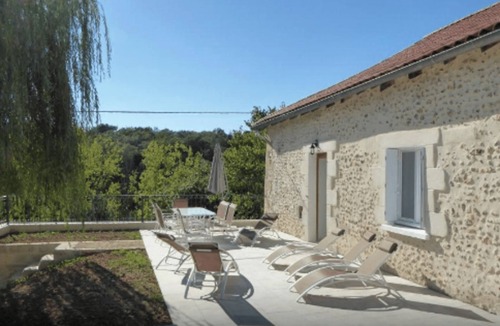 Notre-Dame-de-Sanilhac House | GITE HIBISCUS