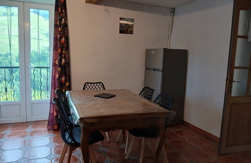 Germs-sur-l'Oussouet House | Gite in a small mountain village facing south.