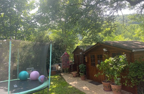 Espalion House | Gîte la grange de Combret located in the countryside 15 mn from Espalion with Spa, sauna