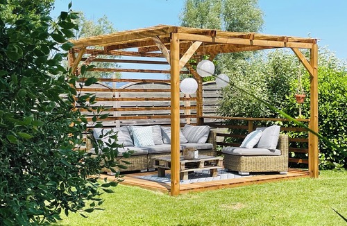 La Fresnais House | Gite *Le Brossay "Rest and relaxation" by a natural swimming pool