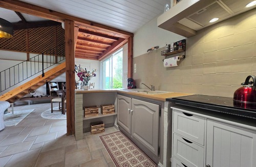 Maleville Cottage | Gite Le Campané with Pool and vieuws Pyreneen