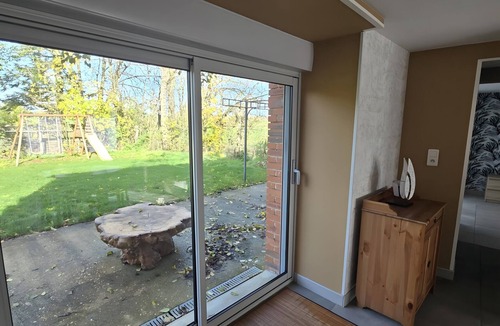 Is-en-Bassigny Cottage | Gîte "Le Cocon Du Bassigny" with Private Garden and Wi-Fi