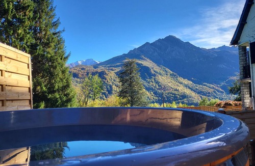 Arrens-Marsous House | Gite le Suyen with Nordic Bath and Sauna – Panoramic View of the Pyrenees