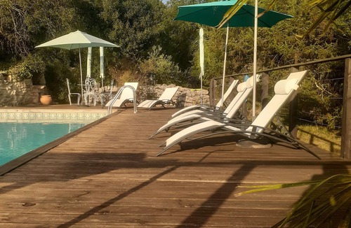 Marcilhac-sur-Cele Cottage | Gite les arts au célé 10 persons with swimming pool