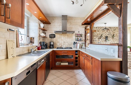 Pleudihen-sur-Rance House | Gîte Les Hervelines with Private Pool, Garden & Wi-Fi in Pleudihen sur Rance