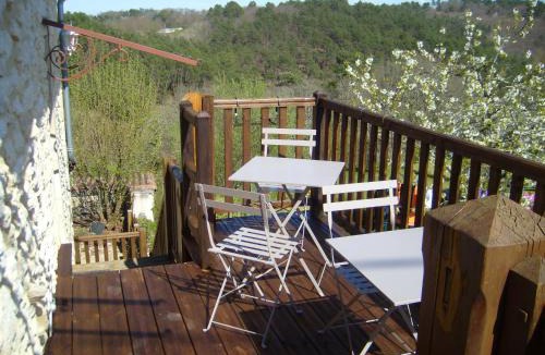 Thenon Apartment | GITE MASKALI