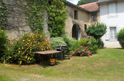Betracq House | GITE NEAR MADIRAN and MARCIAC