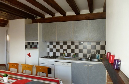 Montoulieu Apartment | Gite on 2 levels, in authentic village, in Cathar country near Montségur.