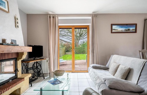 Lanvallay House | Gite Palombe