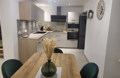 Dinan House | GITE QUARTIER SAINT ANNE