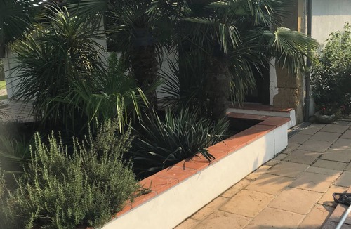 Gimont House | Gîte with swimming pool in the Gers, 45 minutes from Toulouse.