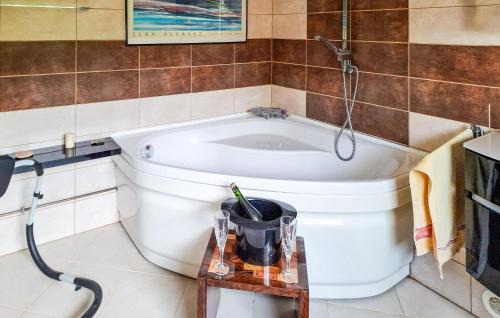 Plouegat-Moysan Apartment | Gorgeous Apartment In Plouégat-Moysan With Sauna