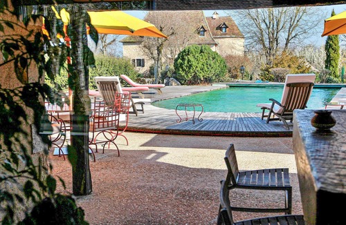 Durbans House | Gorgeous home in Durbans with WiFi