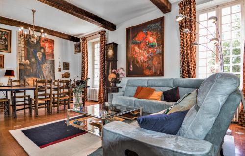 Sernhac House | Gorgeous Home In Sernhac
