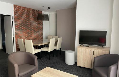 Eaux-Bonnes Apartment | Gourette: Appartement 8 pers, 56m² avec Animaux admis - FR-1-860-23