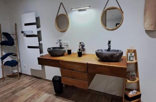 Bennwihr Apartment | Grand Appartement Cosy Chez Pépette à 5 min de Colmar