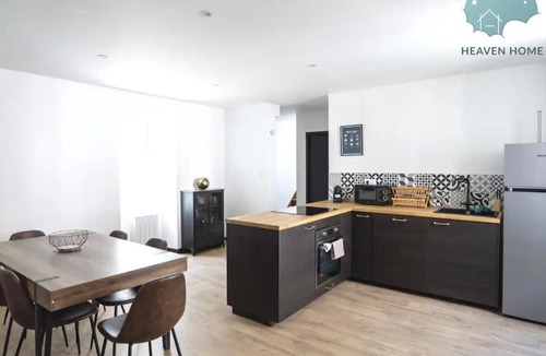Lannion Apartment | Grand appartement LOFT Lannion centre T4