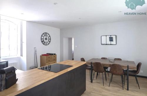 Lannion Apartment | Grand appartement LOFT Lannion centre T4