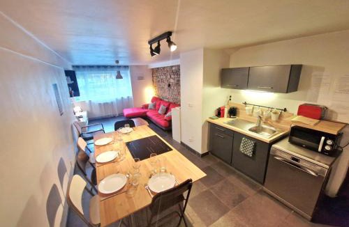 Boucle - Gros Caillou Apartment | Grand duplex 5 pers au cœur de Lyon Opéra & métro