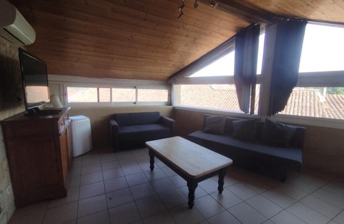 Aignan Apartment | grand f3 avec deux grandes terrasse