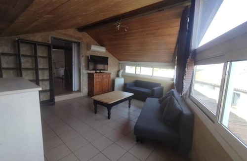 Aignan Apartment | grand f3 avec deux grandes terrasse