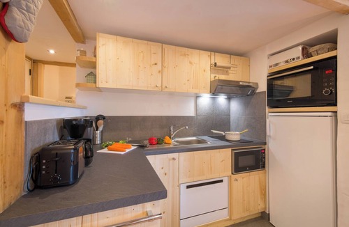Argentiere Apartment | Grand Roc C311 280m from Slopes, Mont-Blanc View, Parking & WiFi, Argentière (Chamonix), France