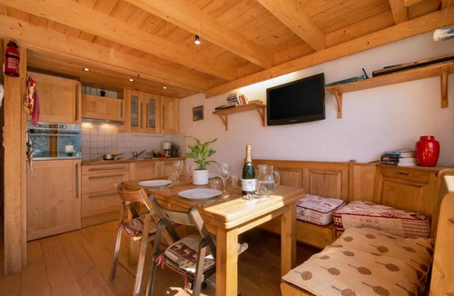 Argentiere Apartment | Grand Roc C213 280m from Slopes, Mont-Blanc View, Parking & WiFi, Argentière (Chamonix), France