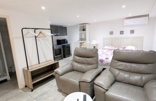 Grand Parc-Paul Doumer Apartment | Grand studio avec terrasse au jardin public