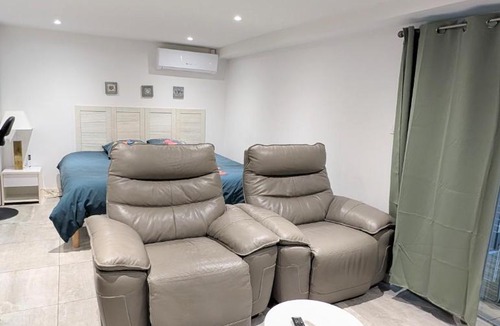 Grand Parc-Paul Doumer Apartment | Grand studio avec terrasse au jardin public