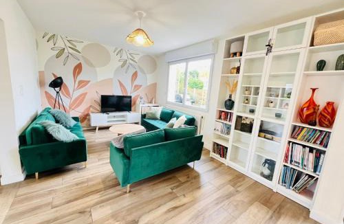 Ploubalay House | Grande maison familiale centre ville - 2km des plages