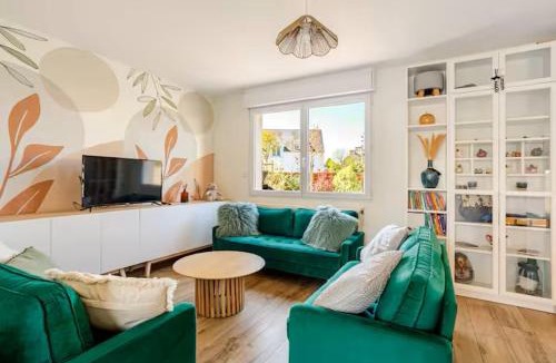 Ploubalay House | Grande maison familiale centre ville - 2km des plages