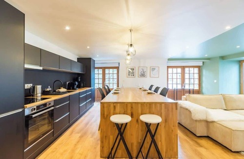 Guingamp House | Grande maison pour 12 personnes, au coeur de Guingamp