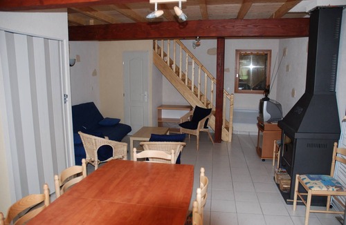 Auzat House | Grange Renove , 9 Couchages Ideal our 2 Couples et 5 Enfants , Location Vacance