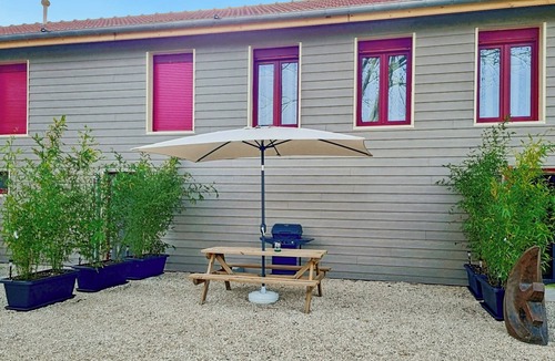 Joncreuil Apartment | Great egret. In the countryside between Lac du Der and the lakes and forests of the Orient