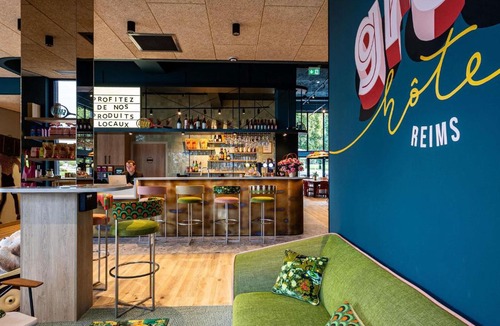 Muire - Haubette Hotel | greet Hotel Reims Tinqueux